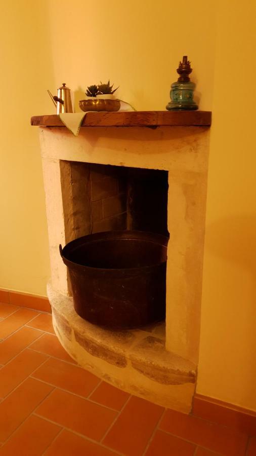 Ferienwohnung La Torretta Medicea Santo Stefano Di Sessanio Exterior foto