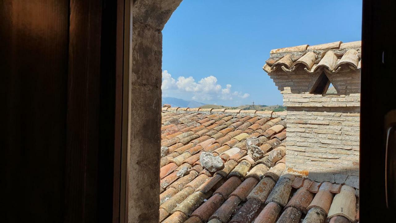 Ferienwohnung La Torretta Medicea Santo Stefano Di Sessanio Exterior foto