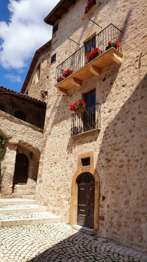 Ferienwohnung La Torretta Medicea Santo Stefano Di Sessanio Exterior foto